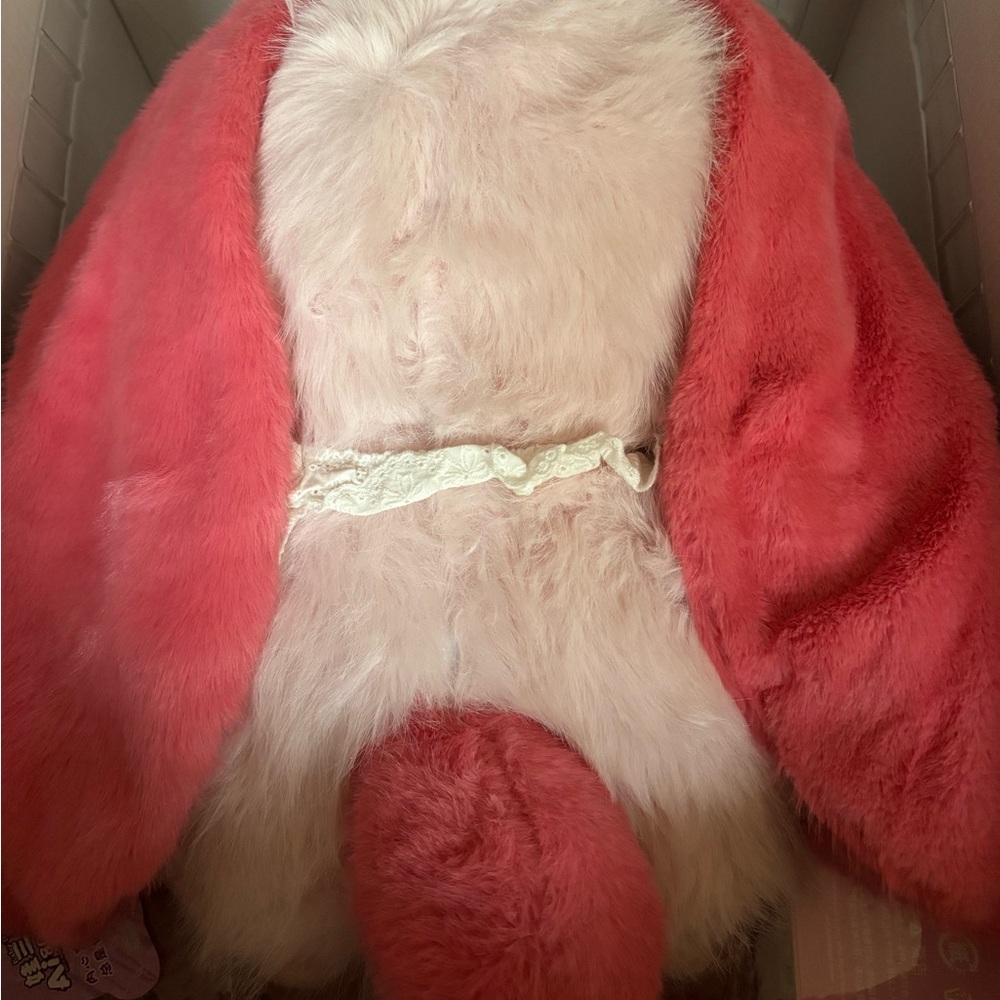 “Baby Three” AI 800% Rabbit Plush Style - Picture 2 of 9